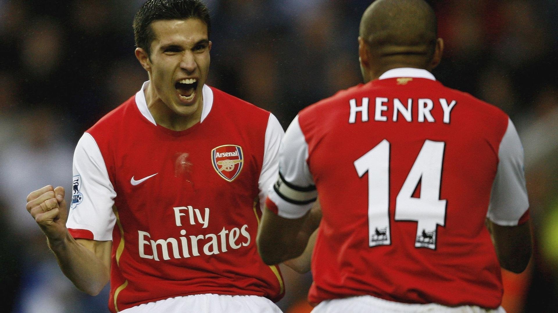 “德甲复苏势头强劲,传统劲旅逐渐追赶”,德甲经典比赛